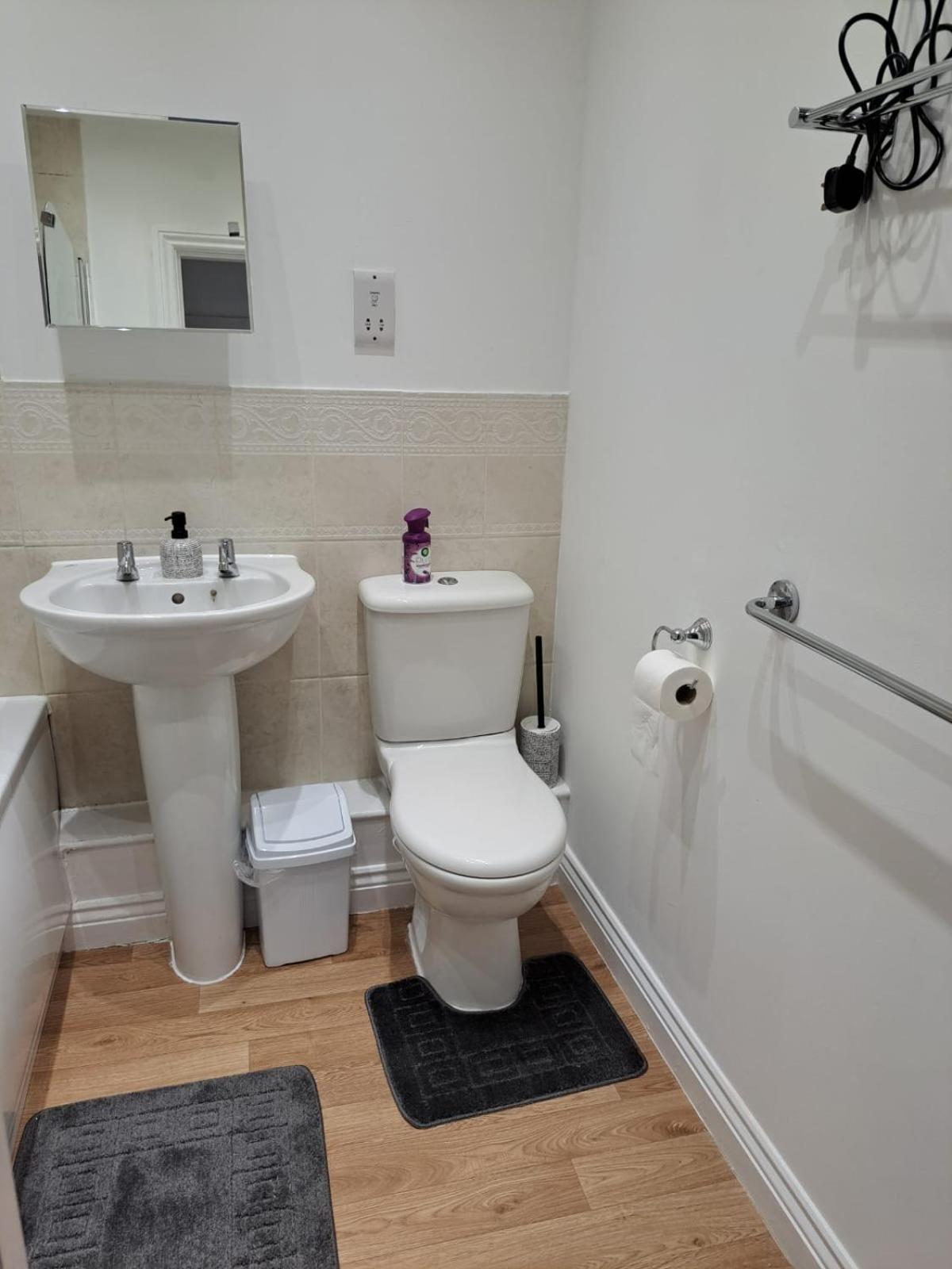 Luxury Rooms And An En-Suite Room With Free Wi-Fi Clarendon Way Colchester Exteriör bild